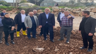 Kültür ve Turizm Bakanı Ersoy Demre’de zarar gören çiftçileri ziyaret etti