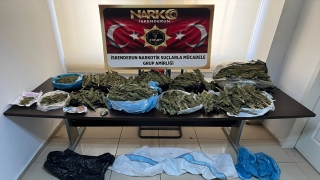 Hatay’da 17 kilo 274 gram esrar ele geçirildi