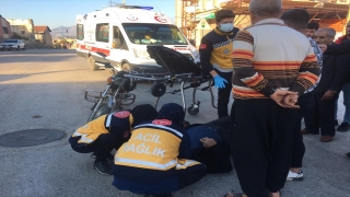 Adana’da otomobil ve motosikletin çarpışması sonucu 1 kişi yaralandı