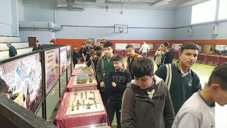 Kozan’da ”Çanakkale Gezici Müzesi” ziyarete açıldı