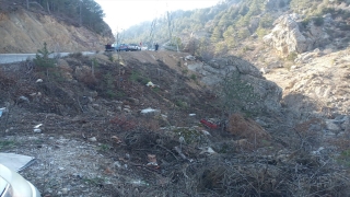Alanya’da uçuruma devrilen kamyonetteki bir kişi öldü
