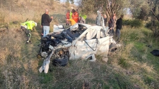 Mersin’de trafik kazasında 2 kişi yaralandı