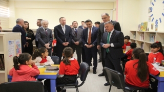 CK Enerji, Antalya’da 1000 öğrenciye spor kıyafeti hediye etti