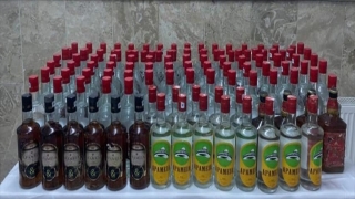 Adana’da 1071 litre sahte ve kaçak içki ele geçirildi