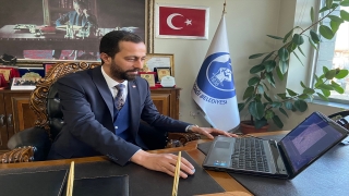 Yayladağı Belediye Başkanı Yalçın, AA’nın ”Yılın Fotoğrafları” oylamasına katıldı