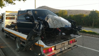 Adana’da trafik kazasında 2 kişi yaralandı