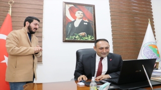 Toroslar Belediye Başkanı Yılmaz, AA’nın ”Yılın Fotoğrafları” oylamasına katıldı