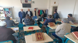 Silifke’de din görevlilerine hizmet içi eğitim veriliyor