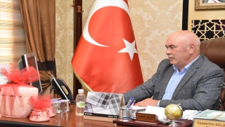 Karaisalı Belediye Başkanı Aslan, AA’nın ”Yılın Fotoğrafları” oylamasına katıldı