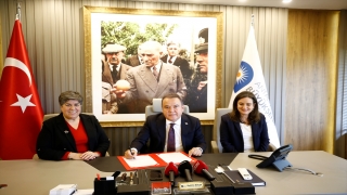 Antalya Büyükşehir Belediyesi, kadına şiddet ve tacizi önlemeye yönelik protokol imzaladı