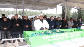 Almanya’dan tedavi için getirildiği Türkiye’de vefat eden öğretmenin cenazesi defnedildi