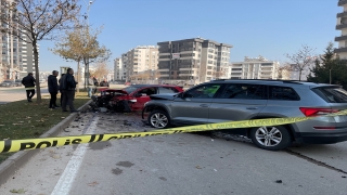 Gaziantep’teki zincirleme trafik kazasında 4 kişi yaralandı