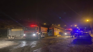 Hatay’da otluk alanda çıkan yangına müdahale ediliyor