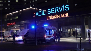 Adana’da bir kişi annesi ve dayısını silahla yaraladı
