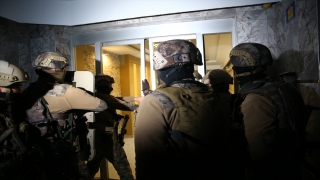 Mersin’de DEAŞ operasyonunda 2 zanlı yakalandı