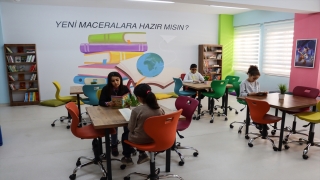 Adana’da ”Kütüphanesiz Okul Kalmasın” projesiyle 392 kütüphane oluşturuldu
