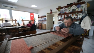 ”Engelsiz Atölye” özel öğrenciler için gelir kapısı oldu