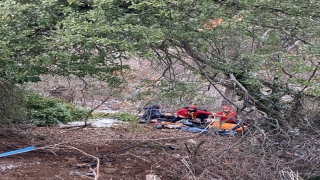 Antalya’da ATV aracıyla uçuruma yuvarlanan 2 kişi yaralandı