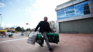 Antalya’da depremzedeler için yardım kampanyası başlatıldı
