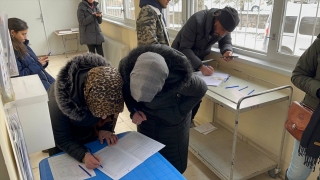 Isparta’da vatandaşlar kan bağışı noktalarında yoğunluk oluşturdu