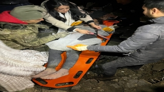 Antalya’dan deprem bölgesine giden itfaiye ekipleri 53 kişiyi kurtardı