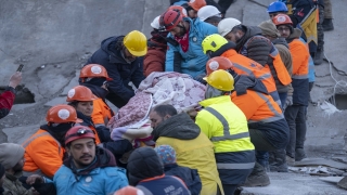 Kahramanmaraş’ta enkaz altında kalan 2 kişi 85 saat sonra kurtarıldı