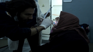 Yüzer hastane TCG Bayraktar depremzedelere ”nefes” oldu