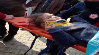 Bakan Koca, 150 saat sonra Hatay’daki enkazdan kurtarılan kız çocuğuyla ilgili paylaşımda bulundu