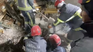 Kahramanmaraş’ta depremden 162 saat sonra 45 yaşındaki kişi sağ çıkarıldı