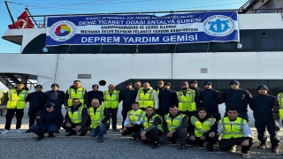Antalya’da depremzedelere destekler sürüyor