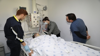 Kahramanmaraş’ta 222 saat sonra kurtarılan kadının tedavisi yoğun bakımda sürüyor