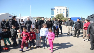 TÜBİTAK Başkanı Prof. Dr. Mandal, Osmaniye’deki çadır kenti ziyaret etti