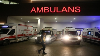 Hatay merkezli depremde yaralananlar Adana’ya sevk ediliyor