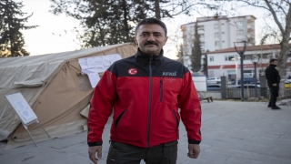 Vali Tekbıyıkoğlu, Pazarcık’ta deprem sonrası yürütülen çalışmaları anlattı: