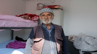 Yakınlarını kaybeden depremzedeler ortak acı yaşıyor