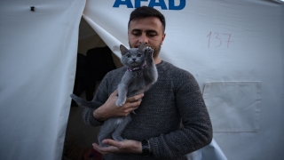 Çadır kentin ”can dostları”