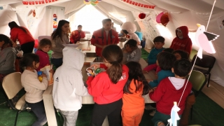 T3 Vakfı, oyun ve etkinliklerle depremin çocuklar üzerindeki izlerini silmeye çalışıyor 