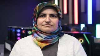 Çağrı merkezi personelinin deprem sırasında vatandaşı sakinleştirme çabası ses kayıtlarında