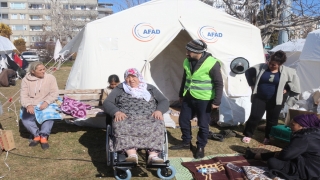 Gaziantep’te engelli depremzedelere medikal malzeme desteği veriliyor