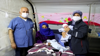 Şükriye ebenin deprem günü ölen çocuğunun adı yeni doğan bebekte yaşayacak