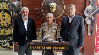 Jandarma Genel Komutanı Orgeneral Çetin, Kahramanmaraş’ta esnaf birliğini ziyaret etti