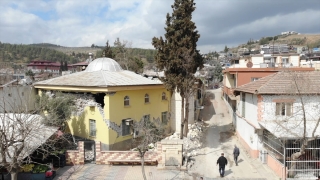 Depremlerden etkilenen Adıyaman, Malatya ve Kahramanmaraş’ta cuma namazı kılındı