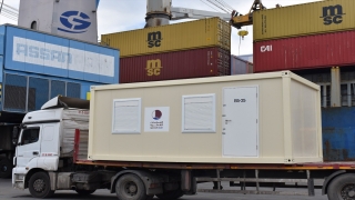 Katar’dan İskenderun’a 522 yaşam konteyneri daha geldi