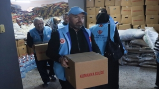 Osmaniye, Eskişehir ve Rize’den müftülük görevlileri, depremzedeleri yalnız bırakmıyor