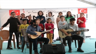 Kahramanmaraş’ta depremzede çocuklar koroyla 23 Nisan’a hazırlanıyor