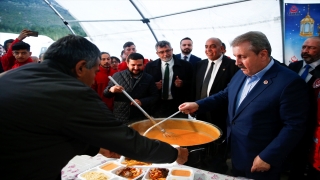 BBP Genel Başkanı Destici, Hatay’da afetzedelerle iftarda buluştu: