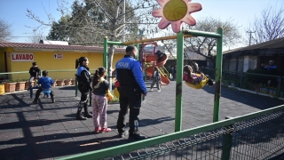 Tarsus Kaymakamı Kadir Sertel Otcu, çocuklarla bir araya geldi