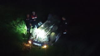 Adana’da dere yatağına düşen otomobilin sürücüsü hayatını kaybetti