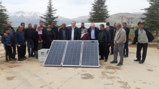Adana Tufanbeyli’de 33 besiciye güneş enerjisi paneli dağıtıldı