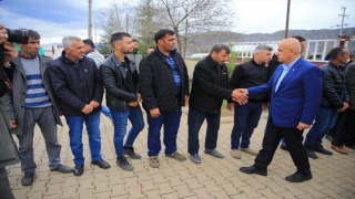 Tarım ve Orman Bakanı Kirişci, Nurhak’ta vatandaşlarla bayramlaştı: